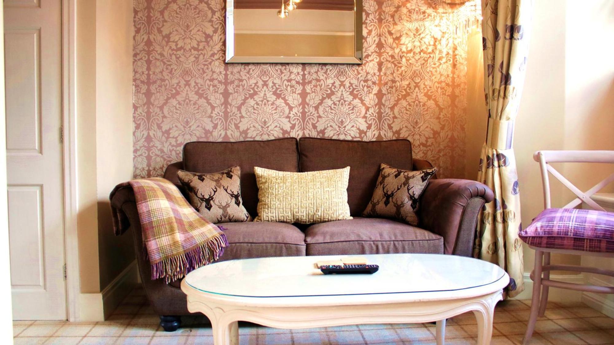 Bowness Bay Suites (Adults Only) Екстер'єр фото