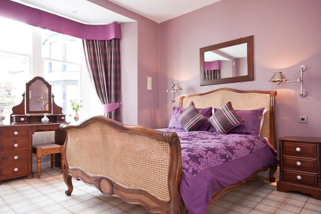 Bowness Bay Suites (Adults Only) Екстер'єр фото
