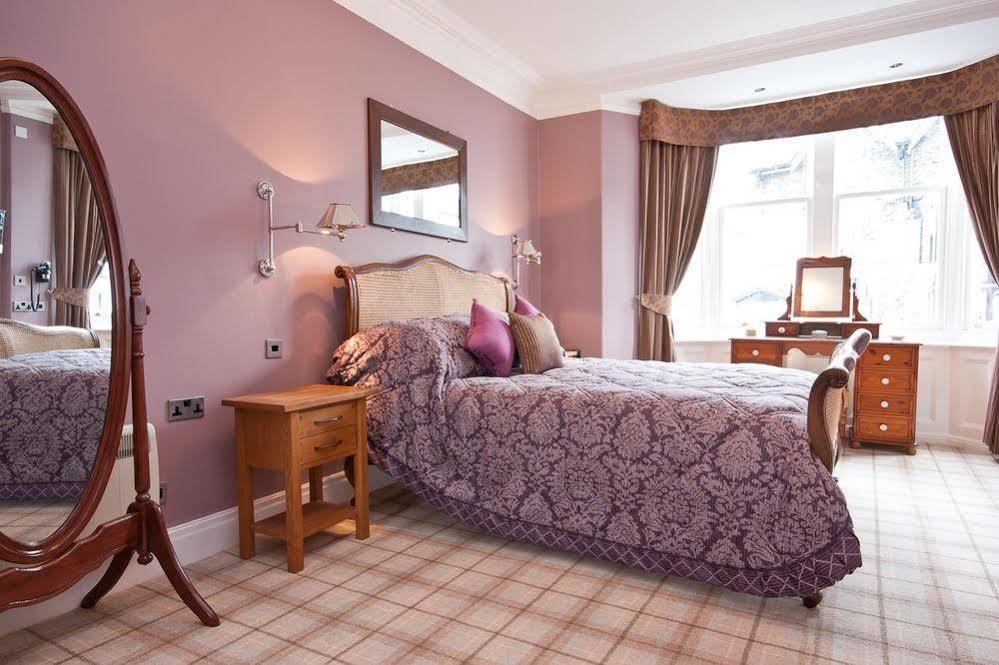 Bowness Bay Suites (Adults Only) Екстер'єр фото